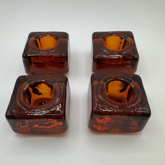 Set Of 4 Vintage Amber Square Glass Taper Candle Holders 1979 - Picture 1 of 7